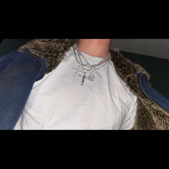 Meet your Posher, Carson - Picture 5 of 5